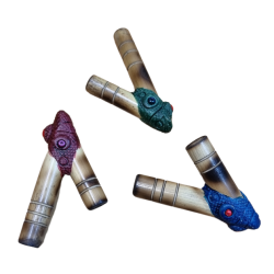 Bamboo Kuripe self-applicator decorated with pearls