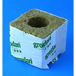Grodan - Kulturblock 7,5cm mit 40 mm Loch 10 Stk.