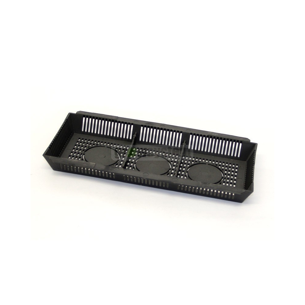 Plastic mesh for flood covering